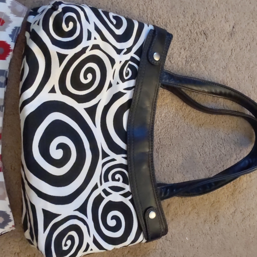 Thirty One shoulder bag w/4 interchangeable covers
